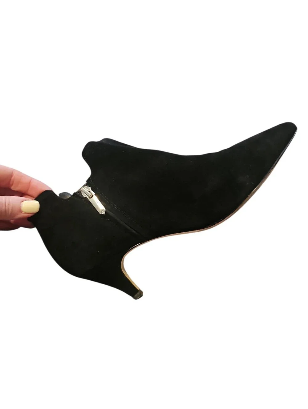 Sam Edelman Women Keely Black Suede Side Zip Kitten Heel Booties Size 9
